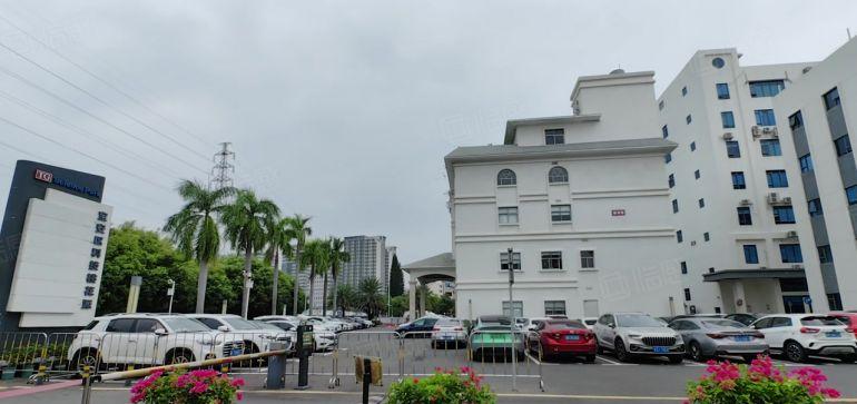 石岩台湾工业区厂房仓库出租整层1800平现成精装修可分租