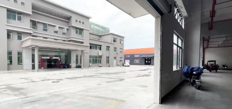 后亭步涌共和大型工业园区厂房60000平方出租500起分租