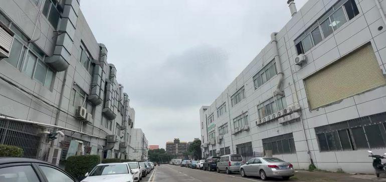 21元石岩上屋地铁口1000平整层无尘车间精装修厂房300平