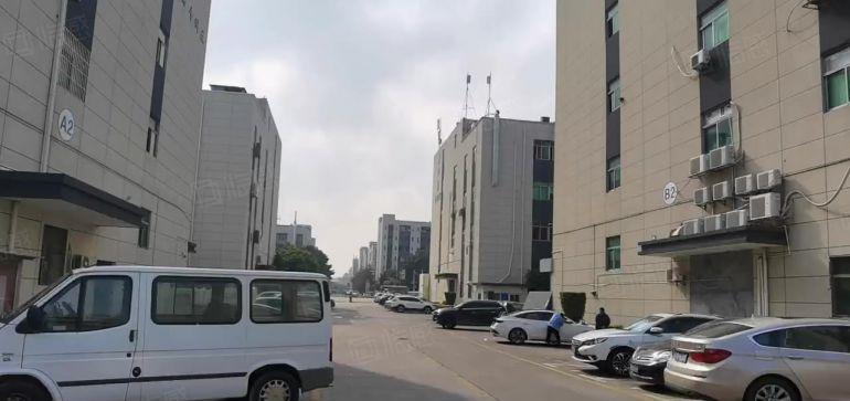福永桥头地铁口大型园区200平精装修可办理环评厂房出租