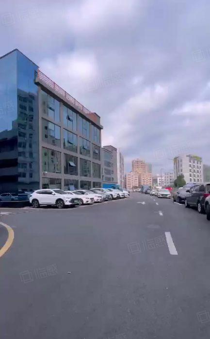 宝安西乡固戍地铁口500米原房东500平小面积精装修厂房出租