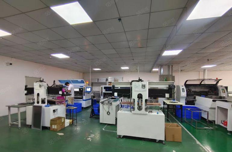 石岩新出楼上2楼带装修厂房500平米招租，现成水电装修
