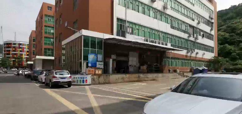 同富裕工业区村委直租1800平带装修厂房 一楼带卸货平台