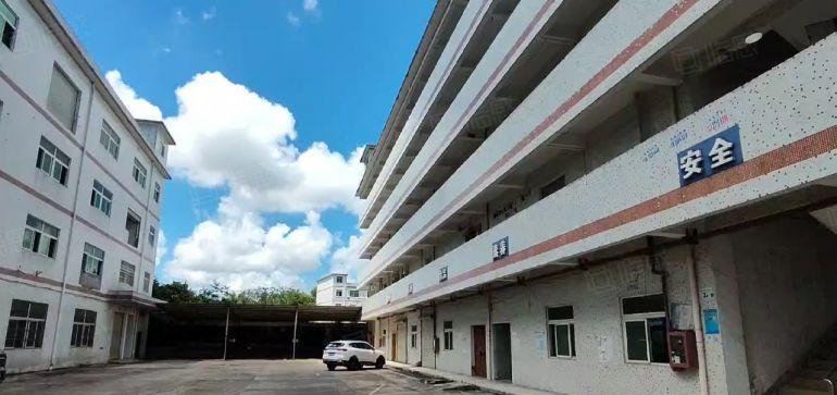 福永塘尾独门独院实际面积6400平厂房原房东红本低价大小分租