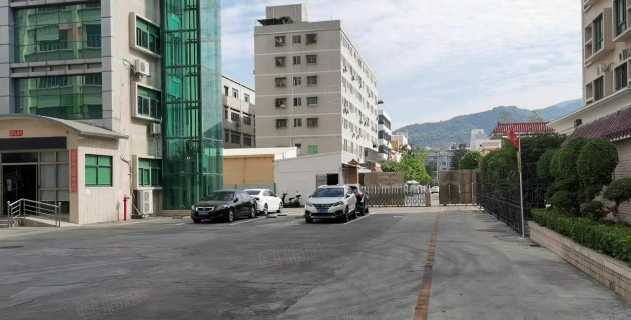 石岩原房东独门独院精装1800平办公室一楼仓库红本厂房出租