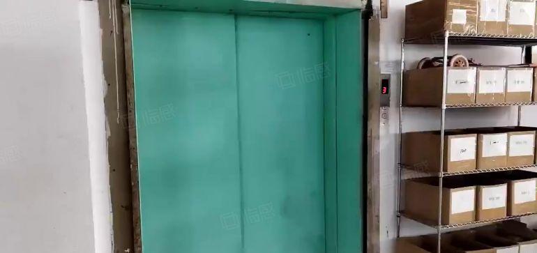 福永和平大型园区楼上3000平精装修厂房仓库出租 可分租50