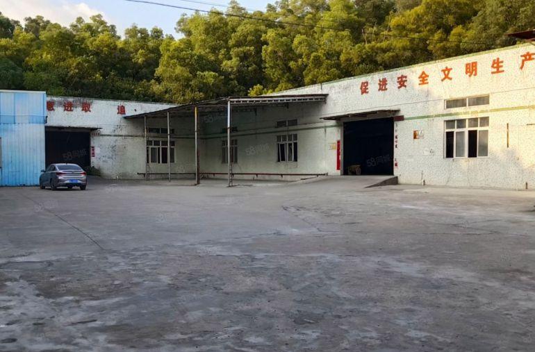 马安镇原房东独院砖墙到顶单一层3300平厂房出租，空地大