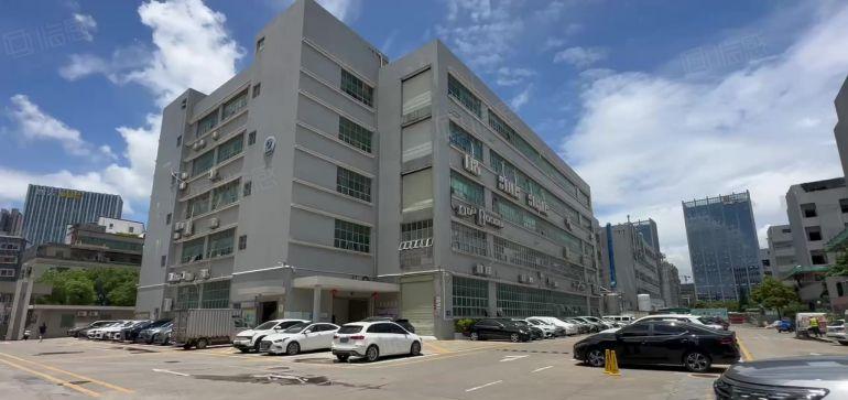 观澜地铁口旁原房东实际面积出租厂房一楼400平起带红本可大车