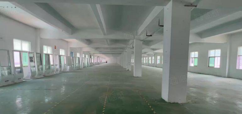 观澜地铁口红本厂房仓库1500平出租场地大形象好易招工