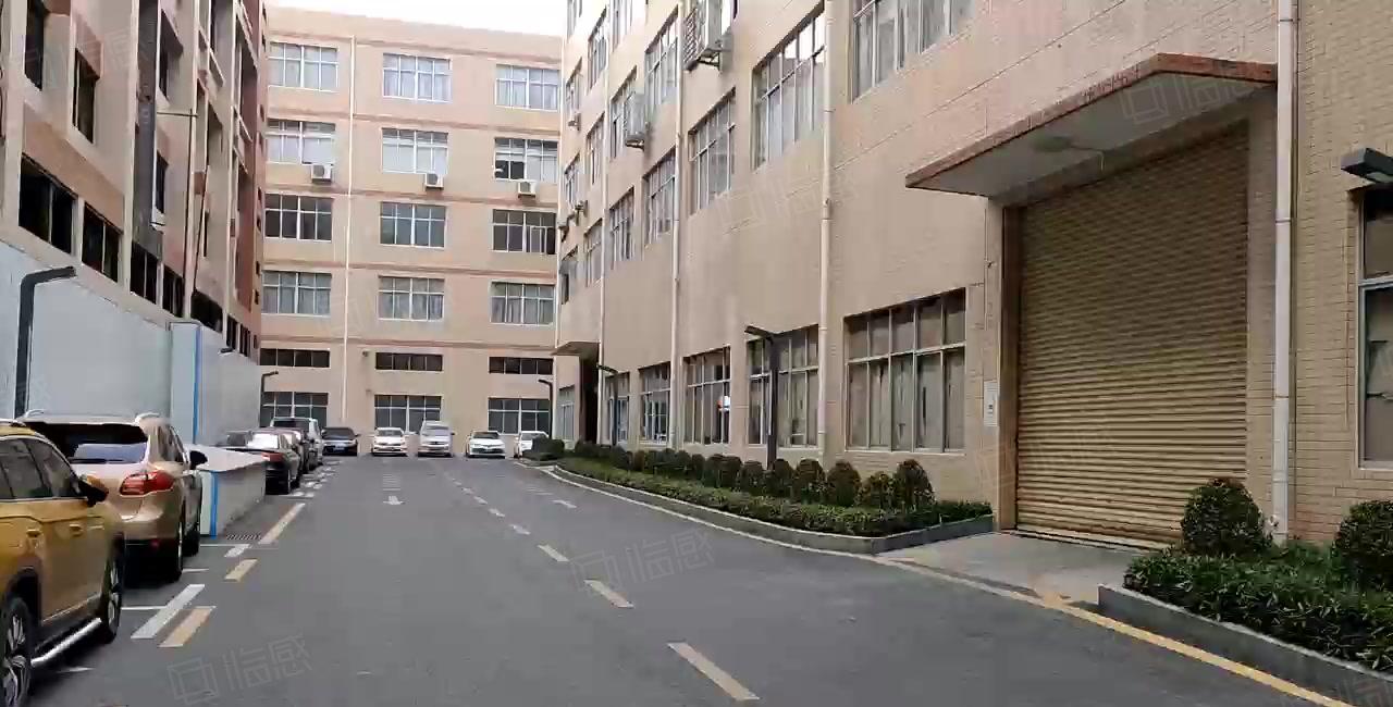 龙华红本独栋5500平厂房出租分租大浪工业园一楼仓库低价出租