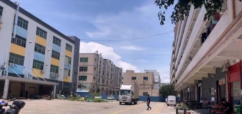 观澜章阁原房东楼上500平精装修厂房仓库出租空地超大交通方便