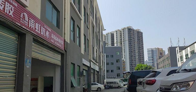 民治地铁站一楼厂房出租466平特价30元