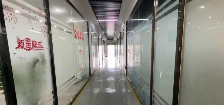 龙华民治上芬地铁口新出一套320平豪华装修厂房出租价格30块