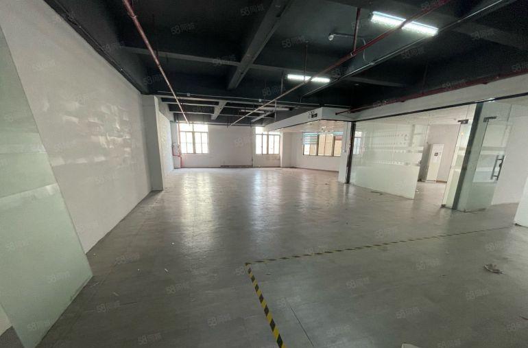 龙华民治工业园400平2个精装办公室招租