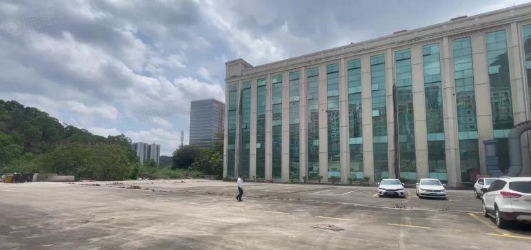 龙华元芬地铁口高新园区可定制装修1000平方米起厂房出租