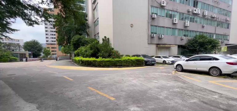 龙华原房东科技园楼上精装800平带前台3间办公室厂房出租