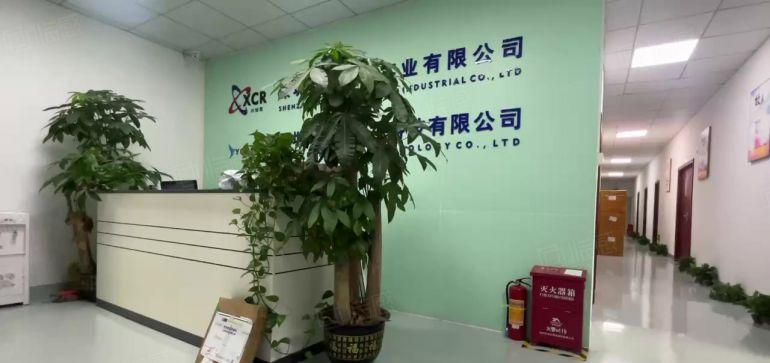 大浪商业中心旁 1500平米精装修 原房东厂房出租
