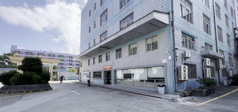 龙华清湖地铁口原房东出租2000平 办公电商仓库