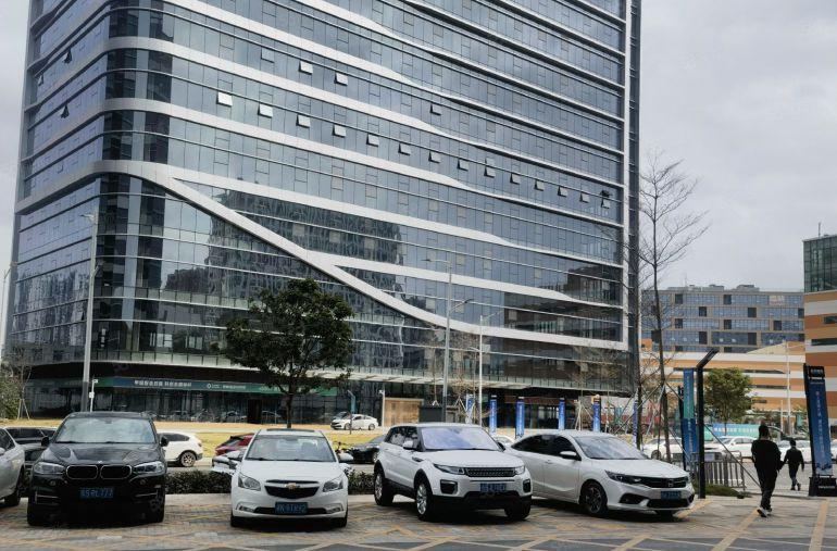 龙华观澜九龙山高新科技园原房东红本新建厂房268平起分