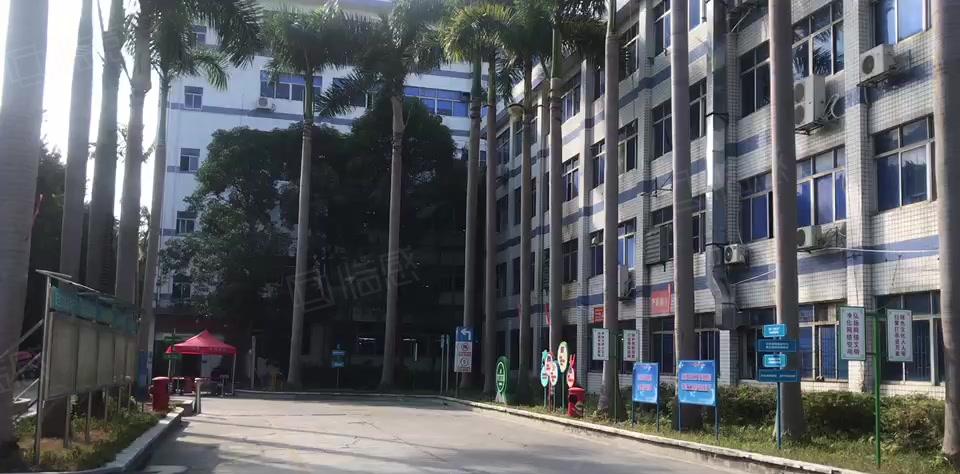 龙岗南联第六工业区楼上2000平带装修带办公室红本厂房出租