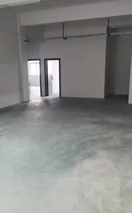 横岗荷坳1300平带现成流水线装修厂房面积