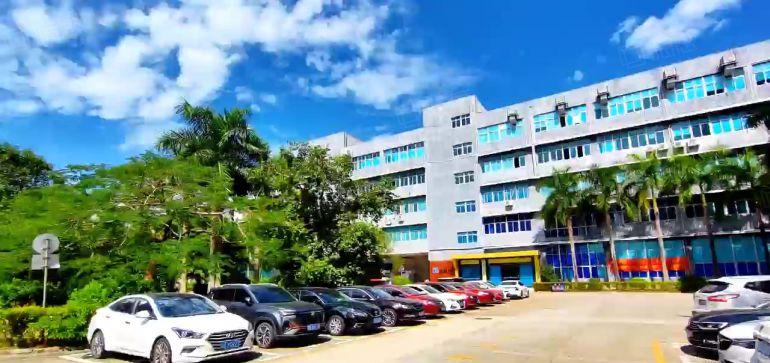 龙岗宝龙高新工业园区原房东红本楼上2000平厂房精装修出租