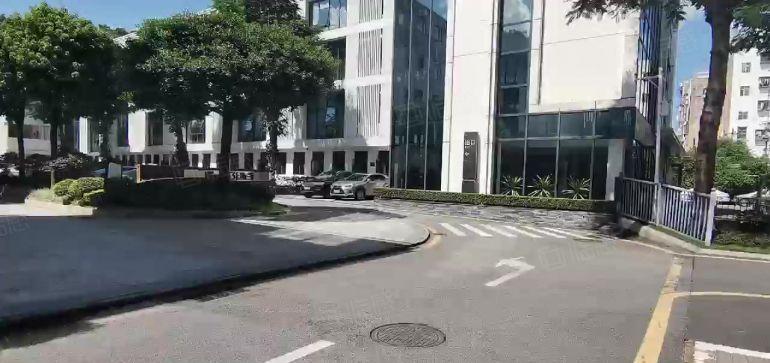 南联地铁口电商2楼50平80平150平200平带装修大小可分