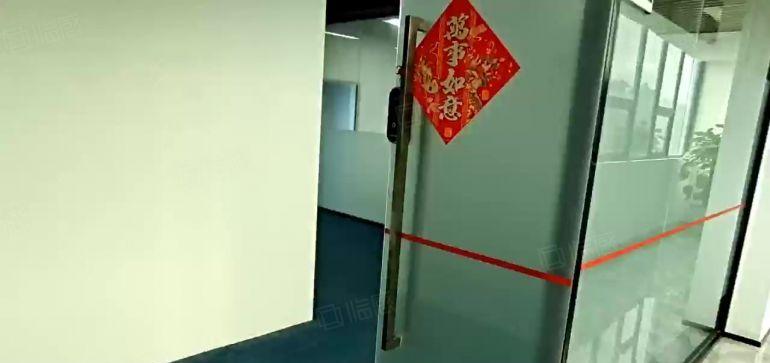 200平起龙岗中心城爱联500平厂房办公室仓库出租