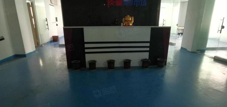 龙岗爱联新出原房东工业园二楼精装修1250平厂房出租可分租