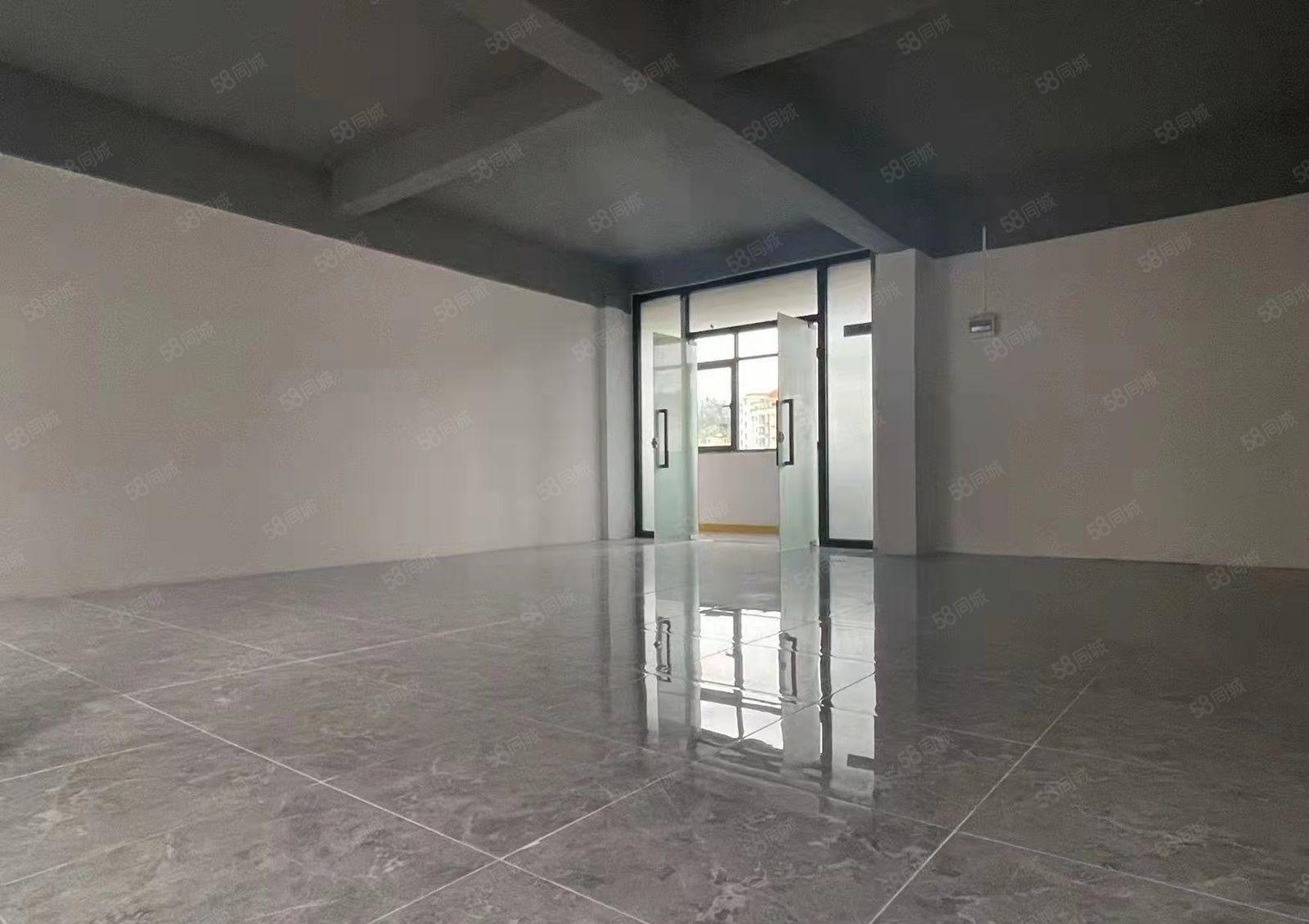 南联地铁口全新装修厂房，适合电商教育行业