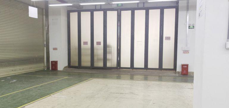龙岗同乐兴业科技园原房东红本厂房一楼1500平方带装修可分租