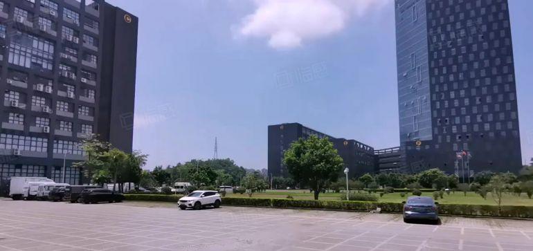 杨美地铁口边楼上整层面积2000精装修办公室仓库厂房低价出租