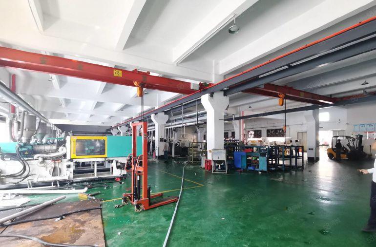 龙岗宝龙新出原房东工业园精装一楼二楼2250平厂房出租可分租