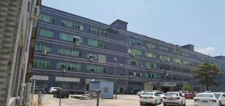 南联地铁口原房东工业园1000平豪华精装修带家具整层厂房出租