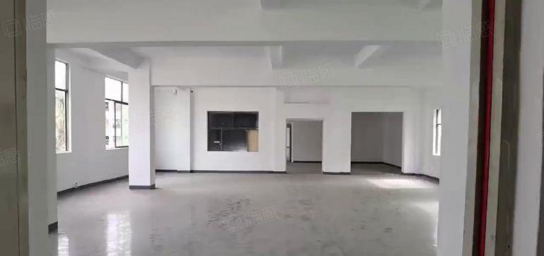 塘坑地铁站全新装修240平厂房