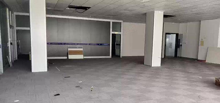 19元起租龙岗宝龙工业区新出二楼2000平厂房出租可分租一楼
