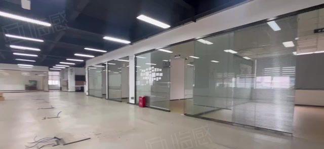 龙岗吉祥地铁附近电商园区800平方精装出租