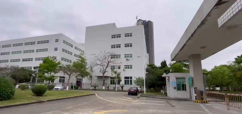 业主低价出租！南岭新出楼上600平现成装修办公室仓库厂房