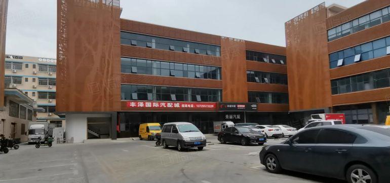 出租平湖富民工业区1200平标准厂房出租仓库招租500