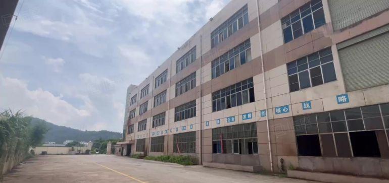 龙岗区横岗地铁口原房东红本独院厂房2万平招租，合同10年起