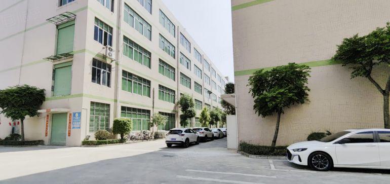 坪地高桥工业园区原房东红本厂房一楼1000平方带装修大小可分