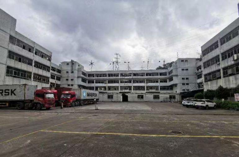 横岗地铁站附近新空出独门独院厂房5.2万平左右大小分租