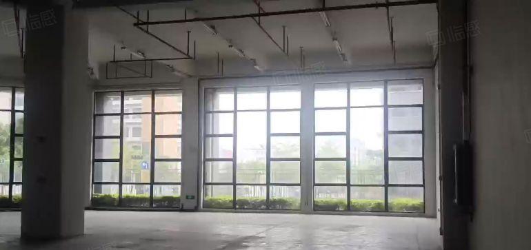 龙岗坪地900平原房东厂房仓库出租,带精装修办公室