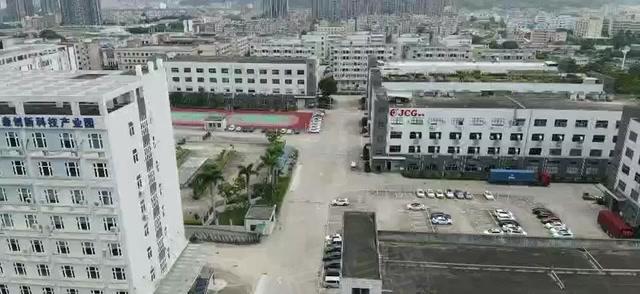 16元起龙岗新生工业园960平楼上一楼厂房仓库出租2吨货梯