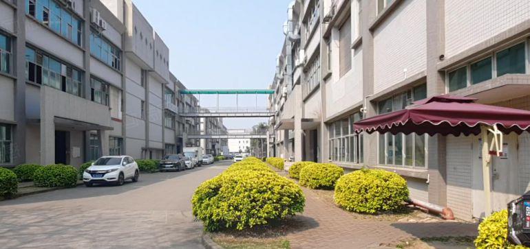 现成洁净车间横岗六约工业园楼上2000平精装办公仓库厂房出租