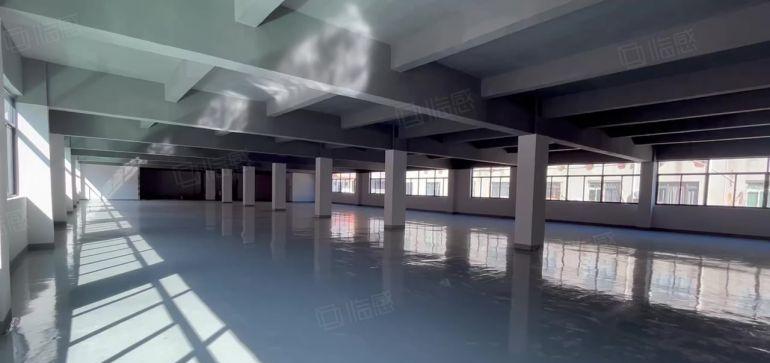 横岗塘坑地铁口厂房出租1000平可分租办公电商仓储
