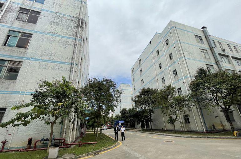爱联嶂背村委厂房新空出楼上500平现成装修办公仓储厂房出租