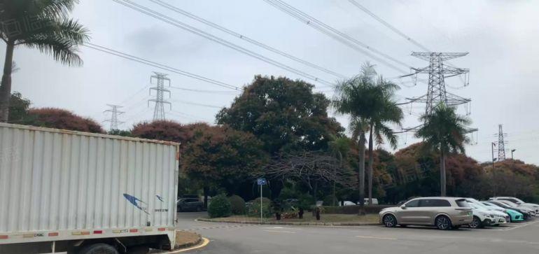 坂田上雪楼上1000平精装修厂房出租仓库出租可办公大小可分租