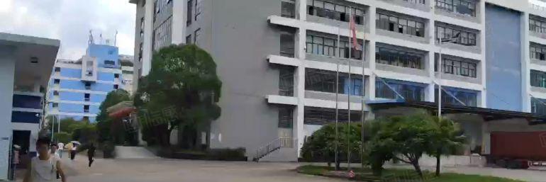 龙岗宝龙红本工业园标准厂房一楼高度6米精装修办公室2000平
