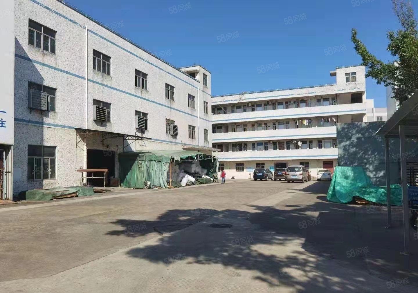龙岗爱联一楼1000二楼1000平方，可以分租